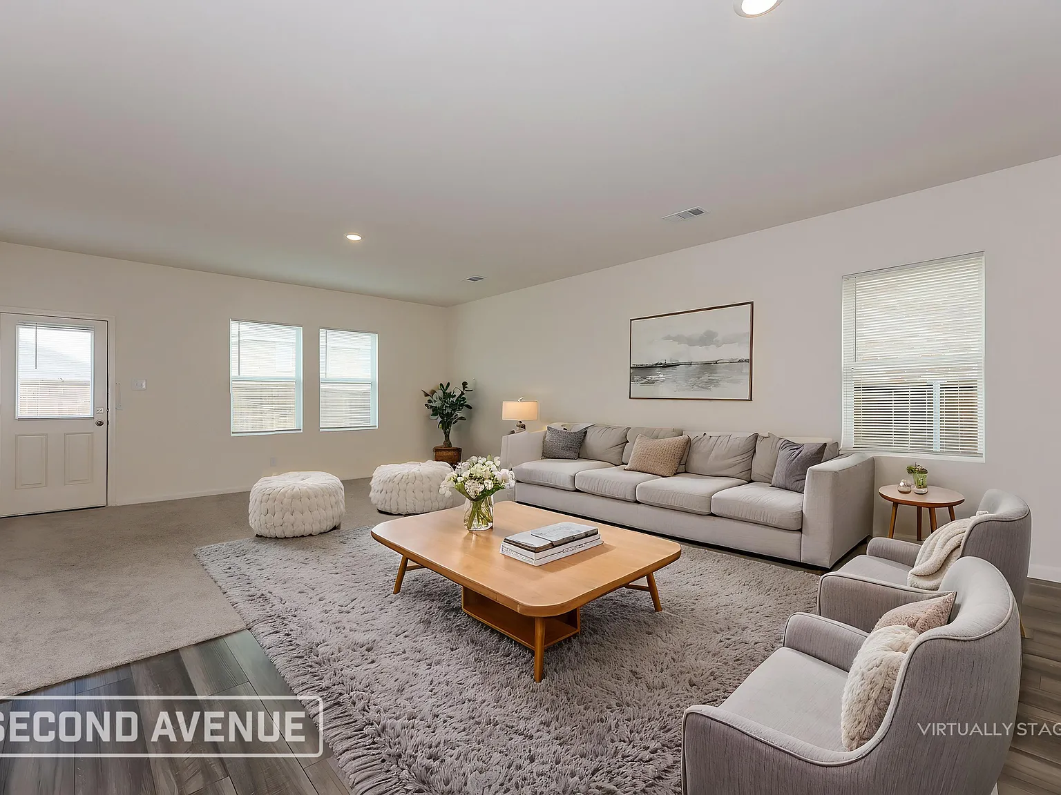 5 bed, 3.0 bath, 2300 sqft, $2,949 — Photo 2