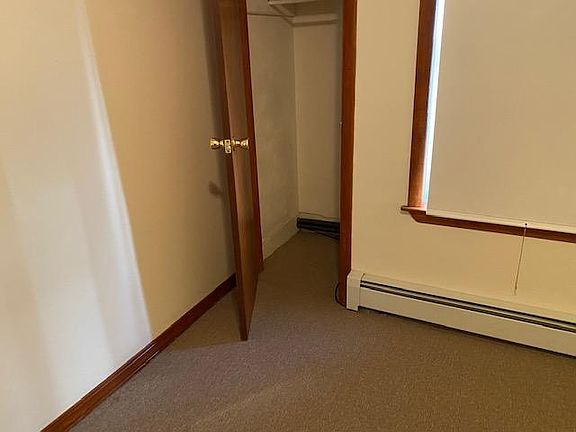 4th image of 93 Lincoln St #2