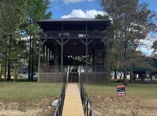 549 Gumdale Cove, Decaturville, TN 38329