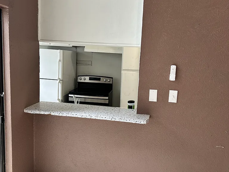 602 Bellaire Dr #B — Photo 6