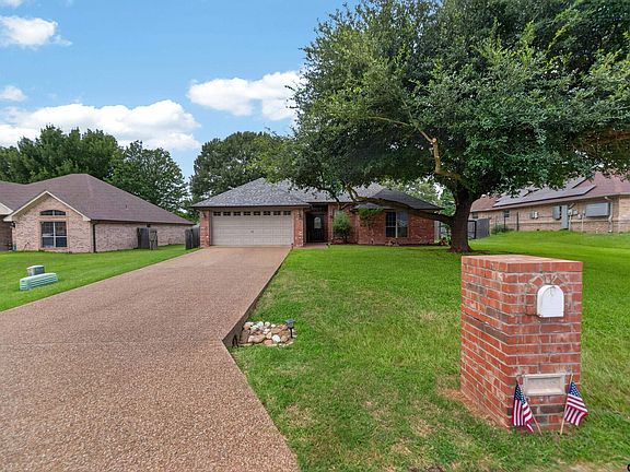 3rd image of 21368 Altuda Ln