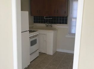 23 Melrose St APT 3, East Greenwich, RI 02818