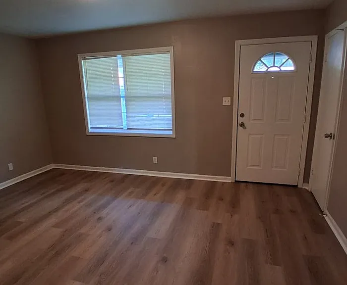 4285 Trudy St — Photo 12
