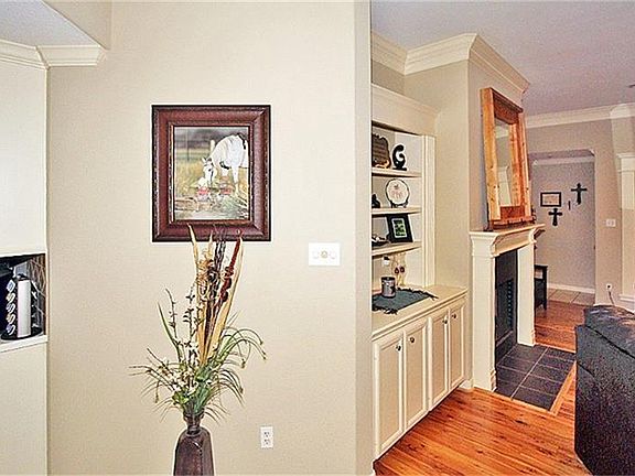 4th image of 3106 Fitzgerald Dr