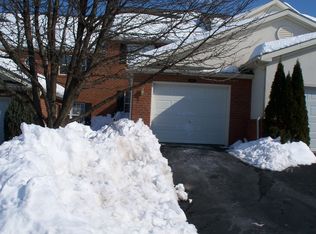 348 Whitechapel Rd, Lancaster, PA 17603