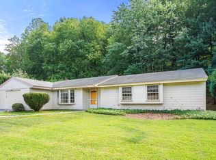 16 Larnis Rd, Framingham, MA 01701