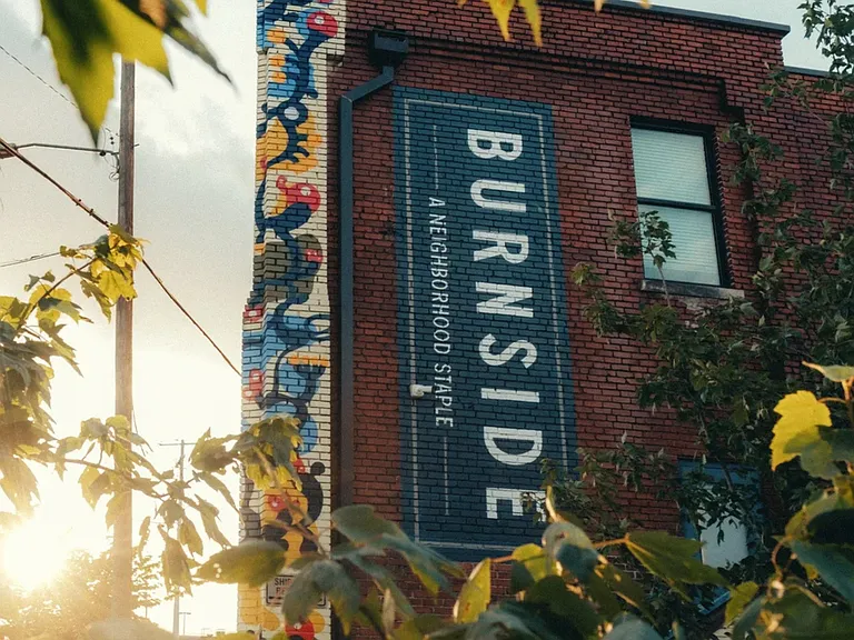 Burnside — Photo 13