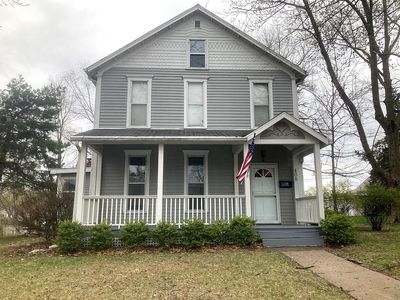 406 E Washington St, Mount Pleasant, IA, 52641