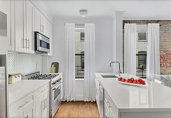 5th image of 24-65 38th St #B6b7