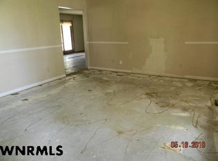 1935 S St, Gering, NE 69341