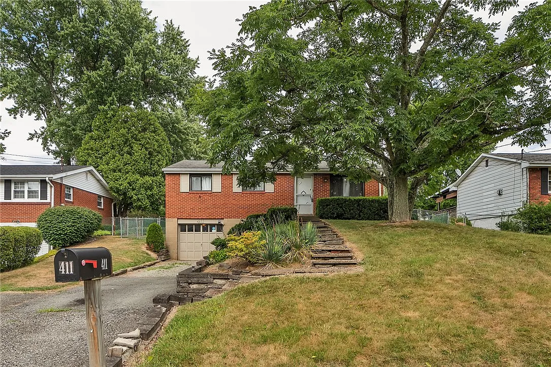 411 Alpine Village Dr photo 1