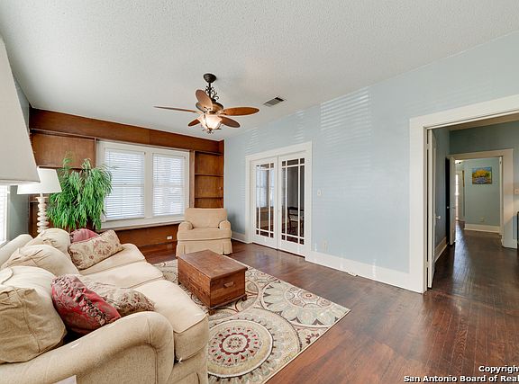 5th image of 597 Avenue A