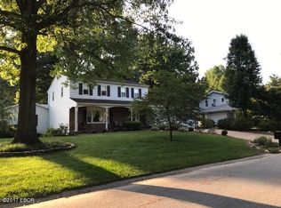 108 S Lark Ln, Carbondale, IL 62901
