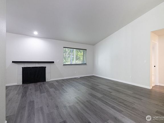 4th image of 10720 Eustis Hunt Road E