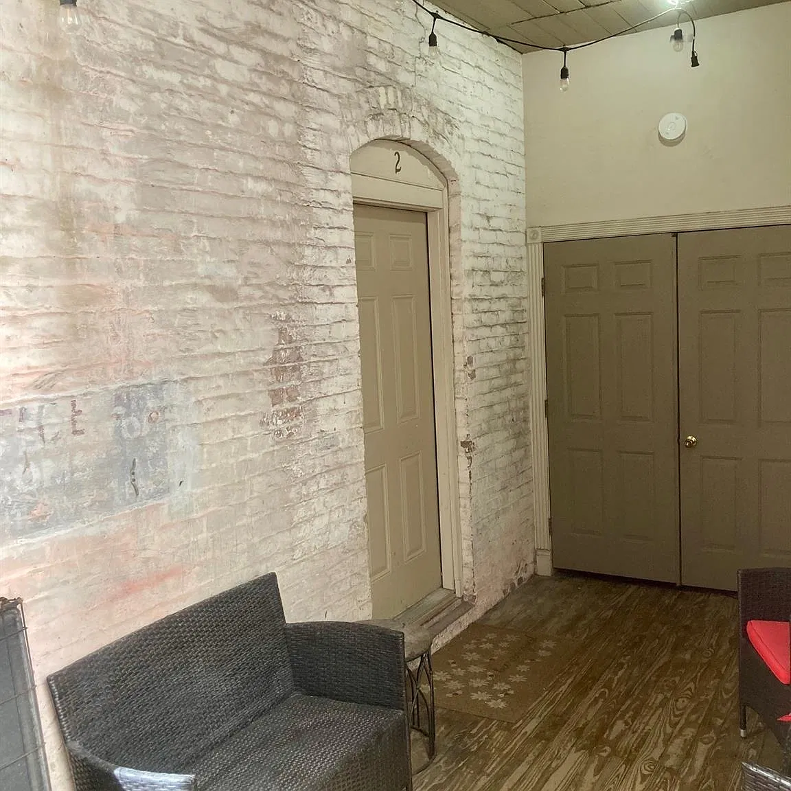 1 bed, 1.0 bath, $650 — Photo 1