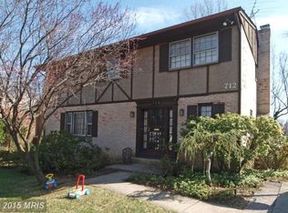 712 S Belgrade Rd, Silver Spring, MD 20902