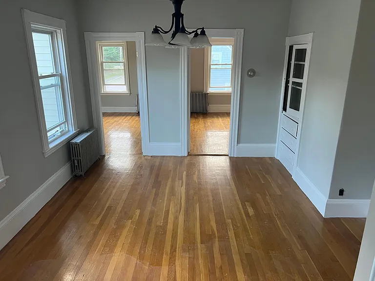 31 Albertina St #2 — Photo 1