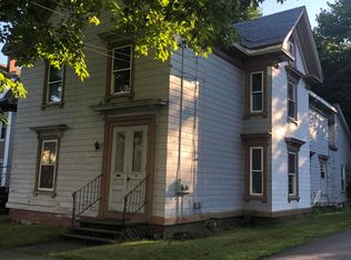 45 Holyoke St, Brewer, ME 04412