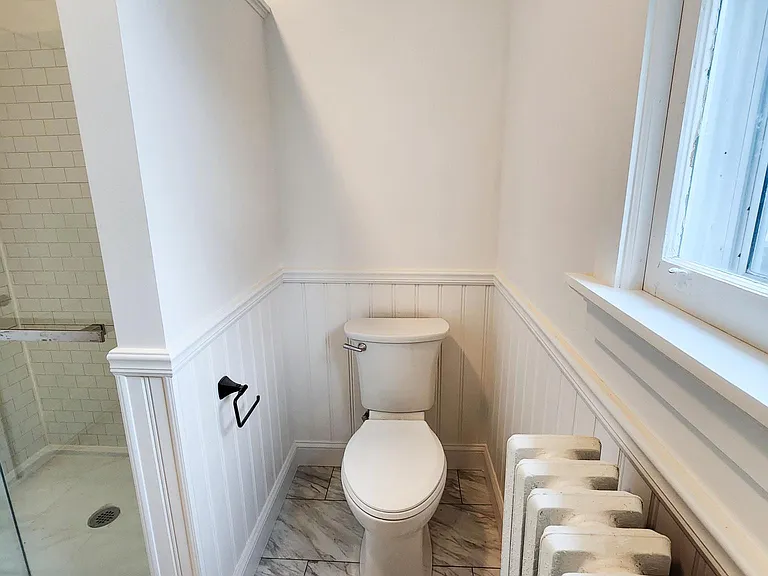 5 Carle Ave #2 — Photo 11