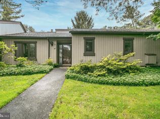 160 Chandler Dr, West Chester, PA 19380