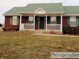 389 Oak Grove Blvd, Shepherdsville, KY 40165