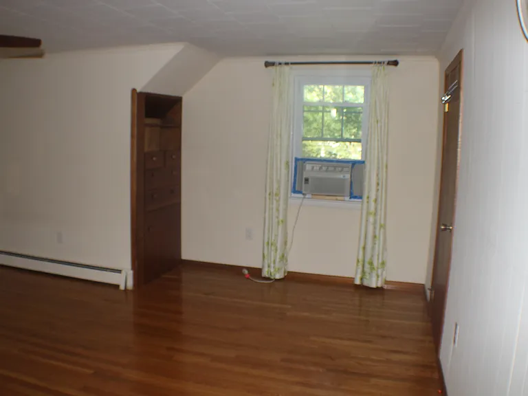 366 Waverley Oaks Rd — Photo 11