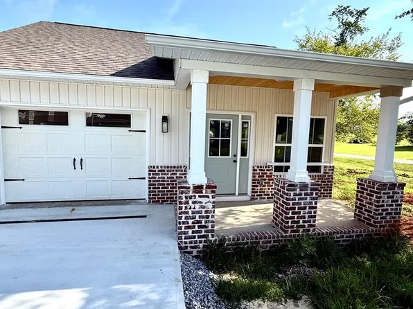 114 Honeysuckle Ln, Sparta, TN 38583
