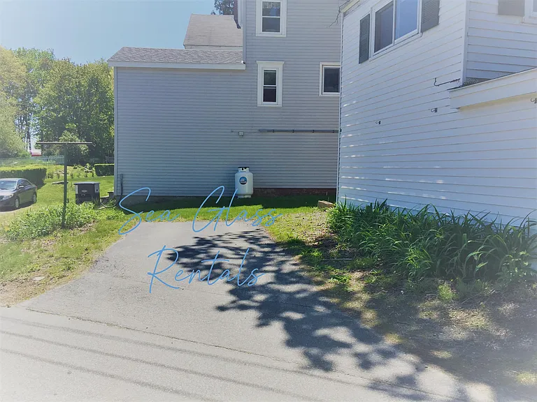 Washington St — Photo 16