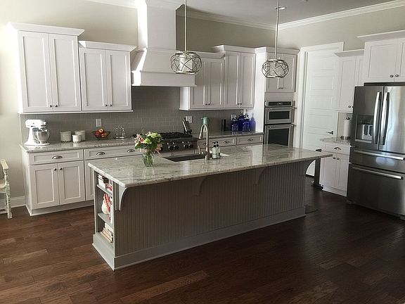 3rd image of 326 Conoga Dr
