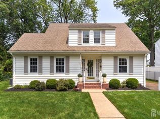 3 Mayfield Pl, Metuchen, NJ 08840