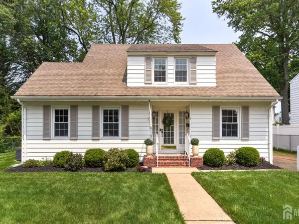3 Mayfield Pl, Metuchen, NJ 08840