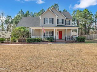 25 Hawk Hollow Trl, Burgaw, NC 28425