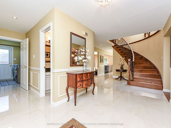 4th image of 168 River Oaks Blvd E
