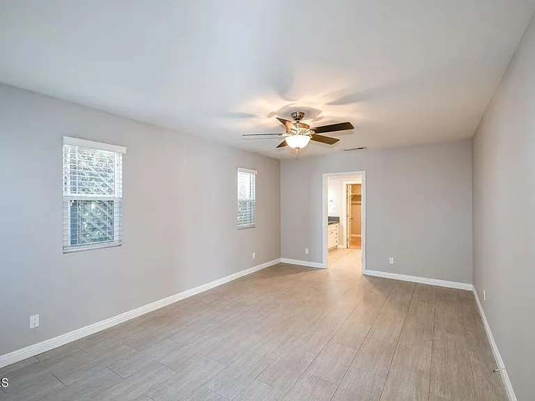 321 N Lima St — Photo 26