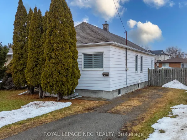 26 Kent St, Saint Catharines, ON L2S 1H2