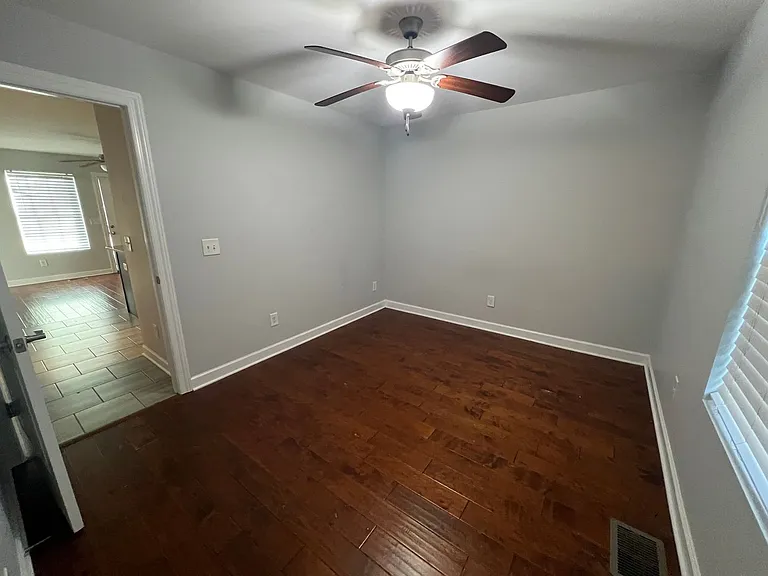517A Crestland Ave — Photo 7