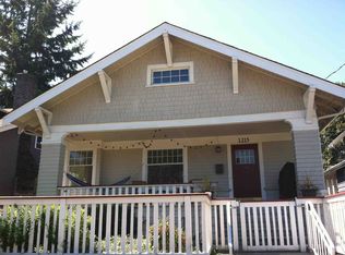 1215 NE 61st St, Seattle, WA 98115