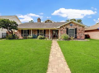 6754 Cindy Ln, Houston, TX 77008
