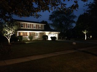 288 W Garwood Dr, Tallmadge, OH