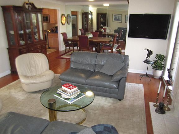 3rd image of 1135 Hillpointe Cir #46