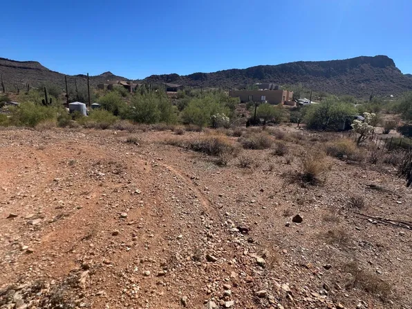 405 E HONDA BOW Road #MB, New River, AZ 85087
