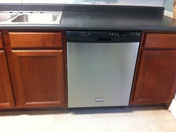 Stainless steel dishwasher