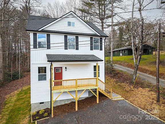 3rd image of 87 Whispering Pines Dr