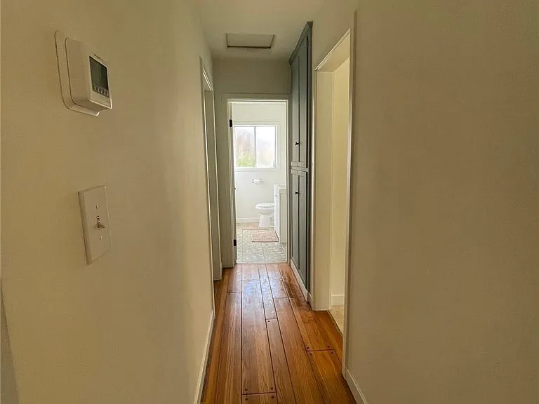 7359 Amestoy Ave — Photo 17