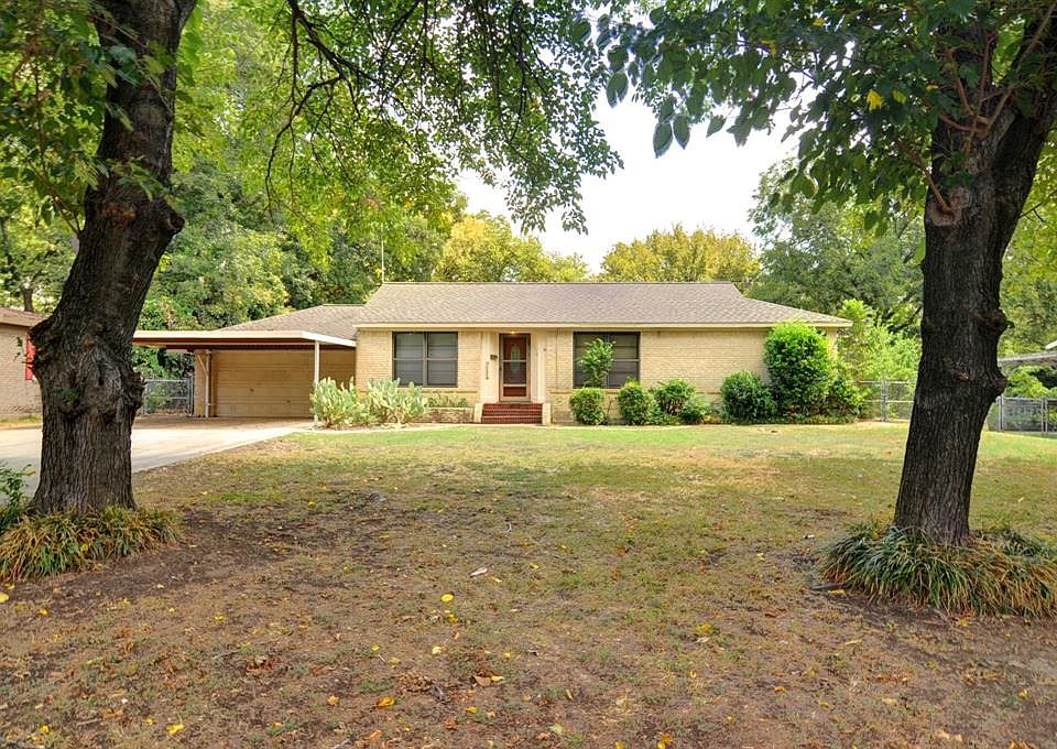 1st image of 2840 Mimosa Park Dr