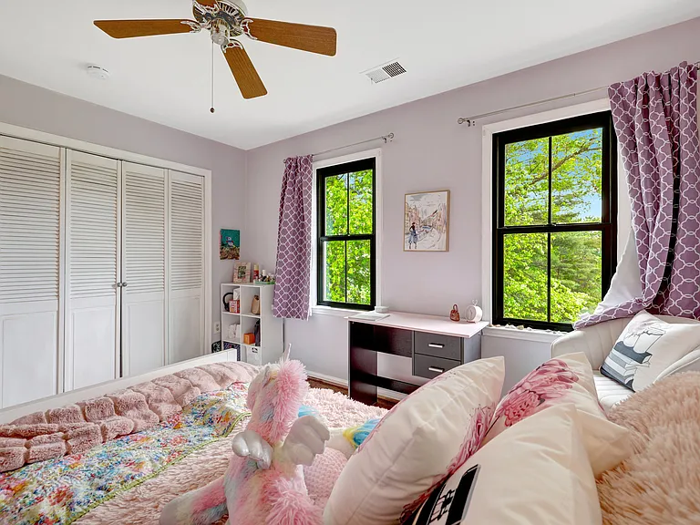 10904 Belgravia Ct — Photo 33