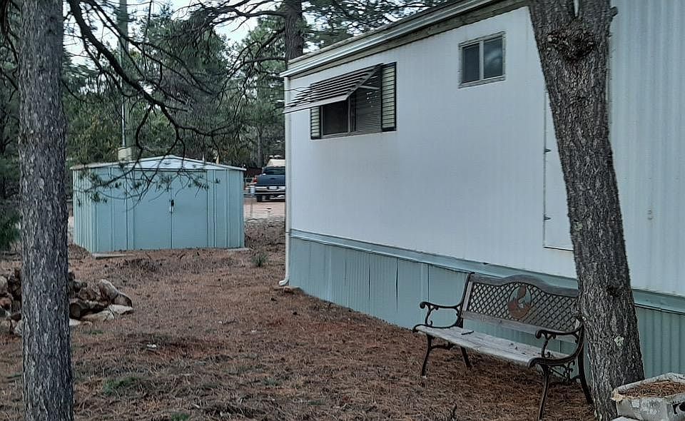 2nd image of 2127 Chevelon Rd