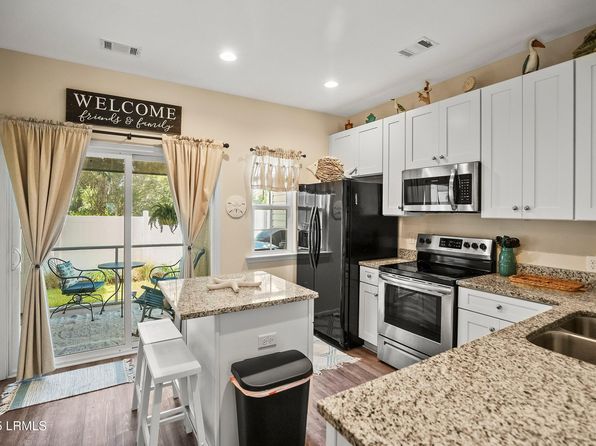 261 Admiration Ave, Beaufort, SC 29906