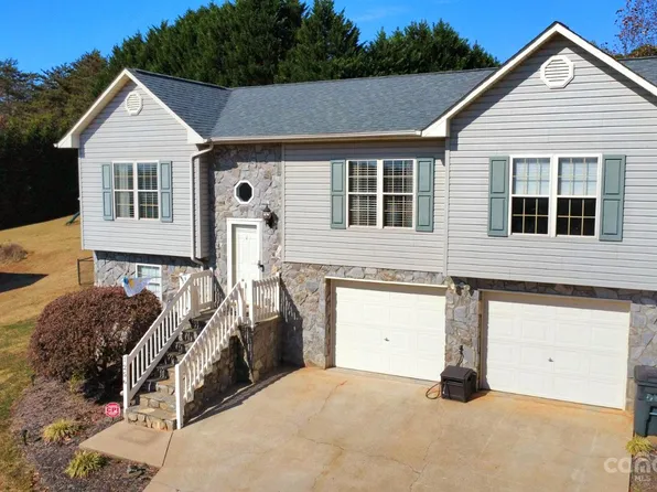 1256 Trinity Pl, Granite Falls, NC 28630