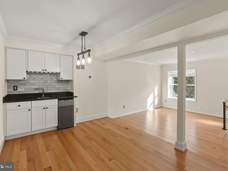 3848 Brighton Ct — Photo 8
